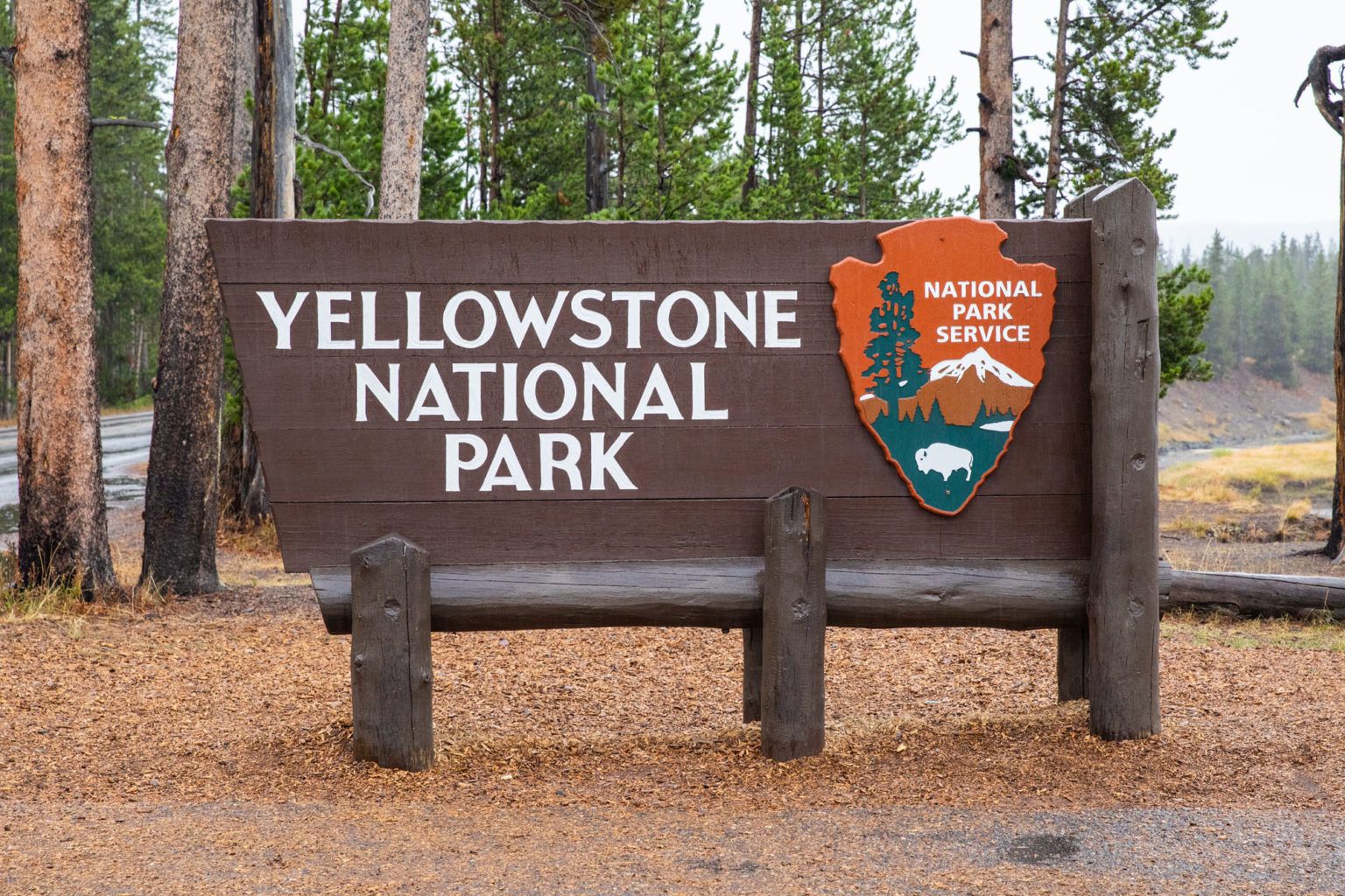 Yellowstone National Park Sign