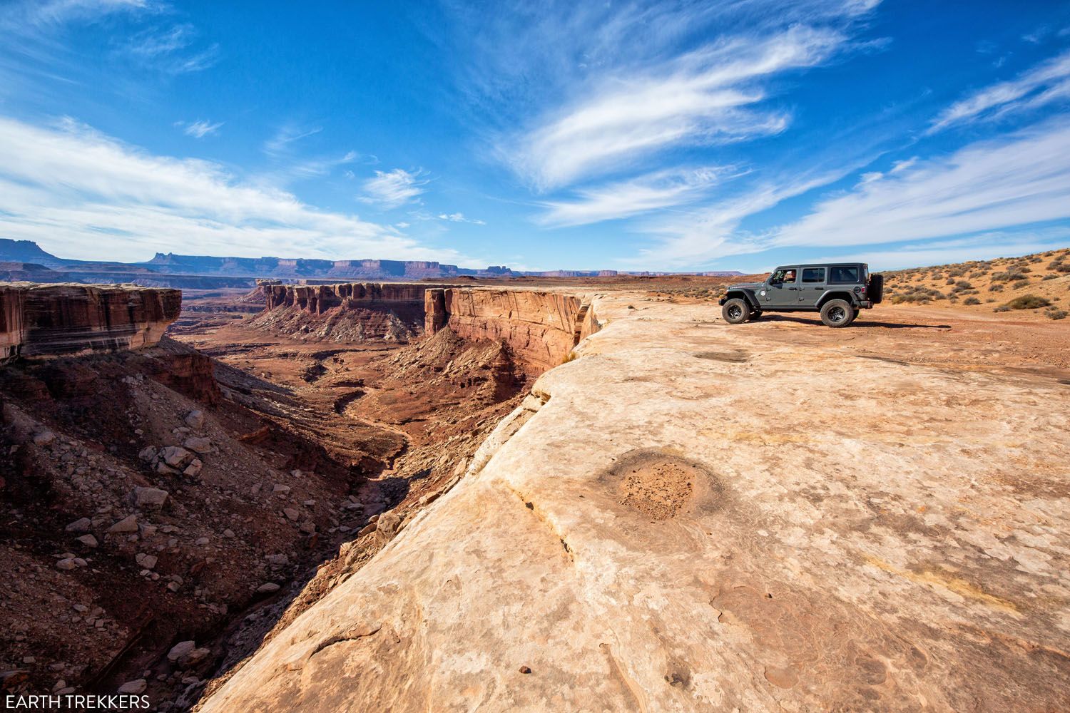 How to Drive the White Rim Road