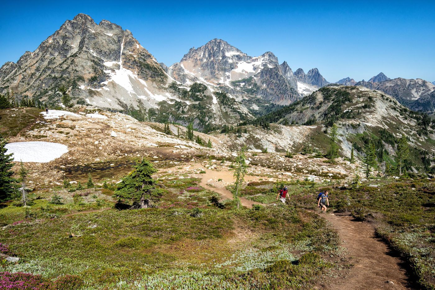 Hike North Cascades National Park