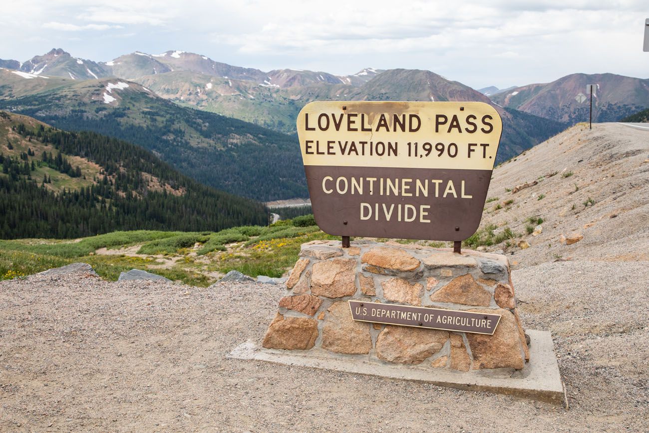 Loveland Pass Sign