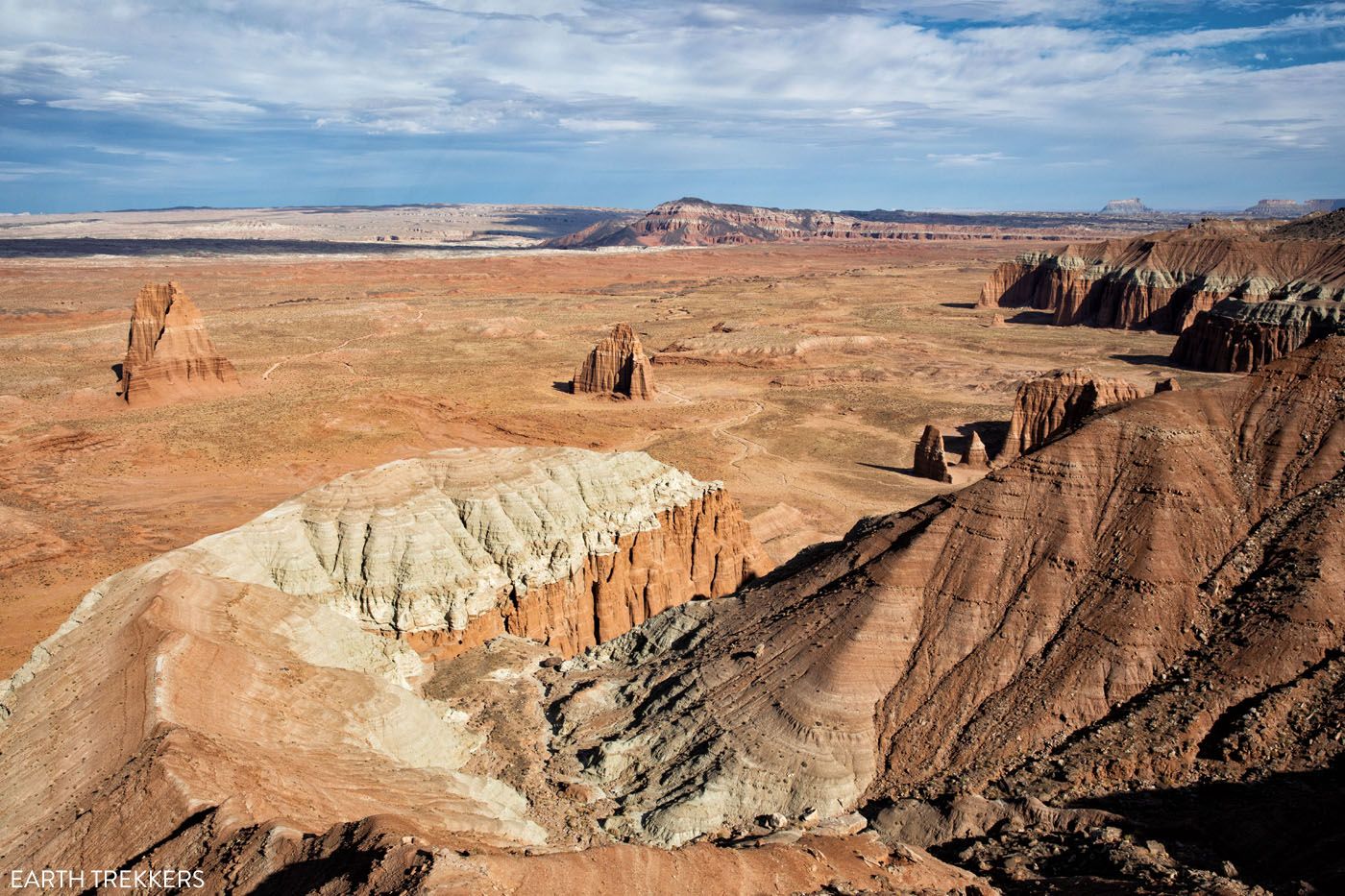 Cathedral Valley Overlook best hikes in Capitol Reef