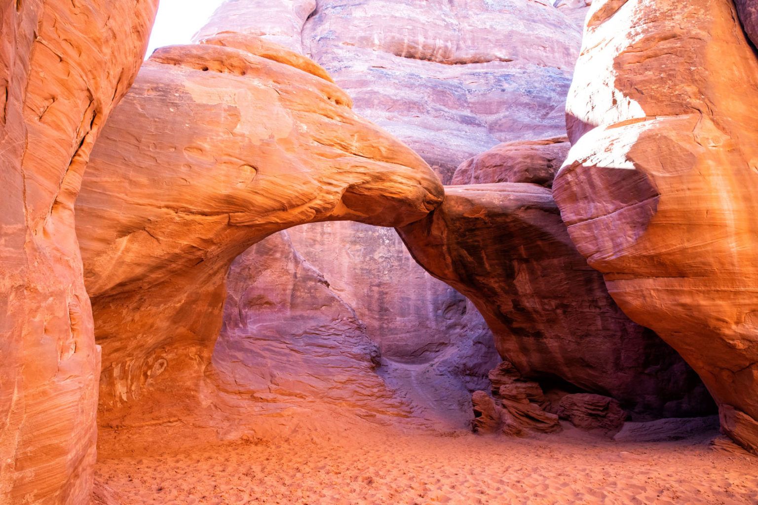 Sand Dune Arch