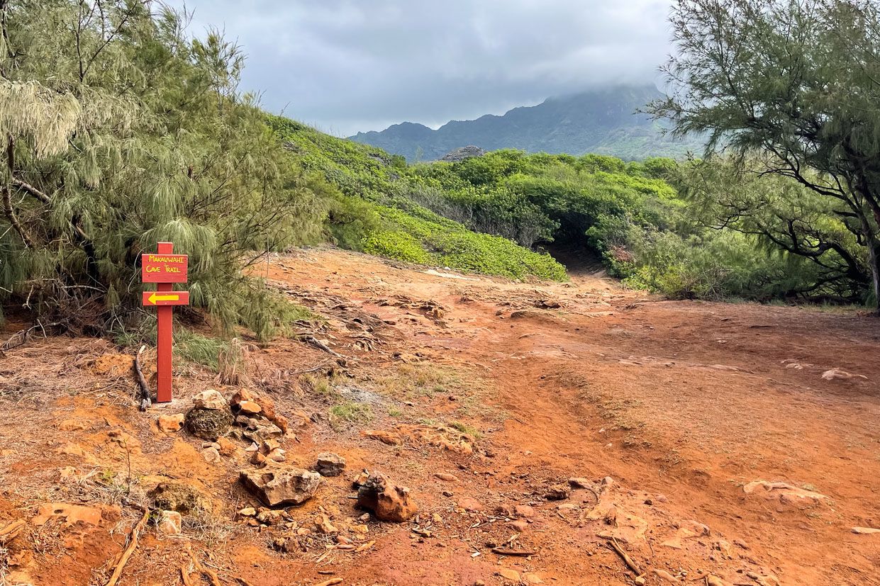 Makauwahi Cave Trail Maha’ulepu Heritage Trail