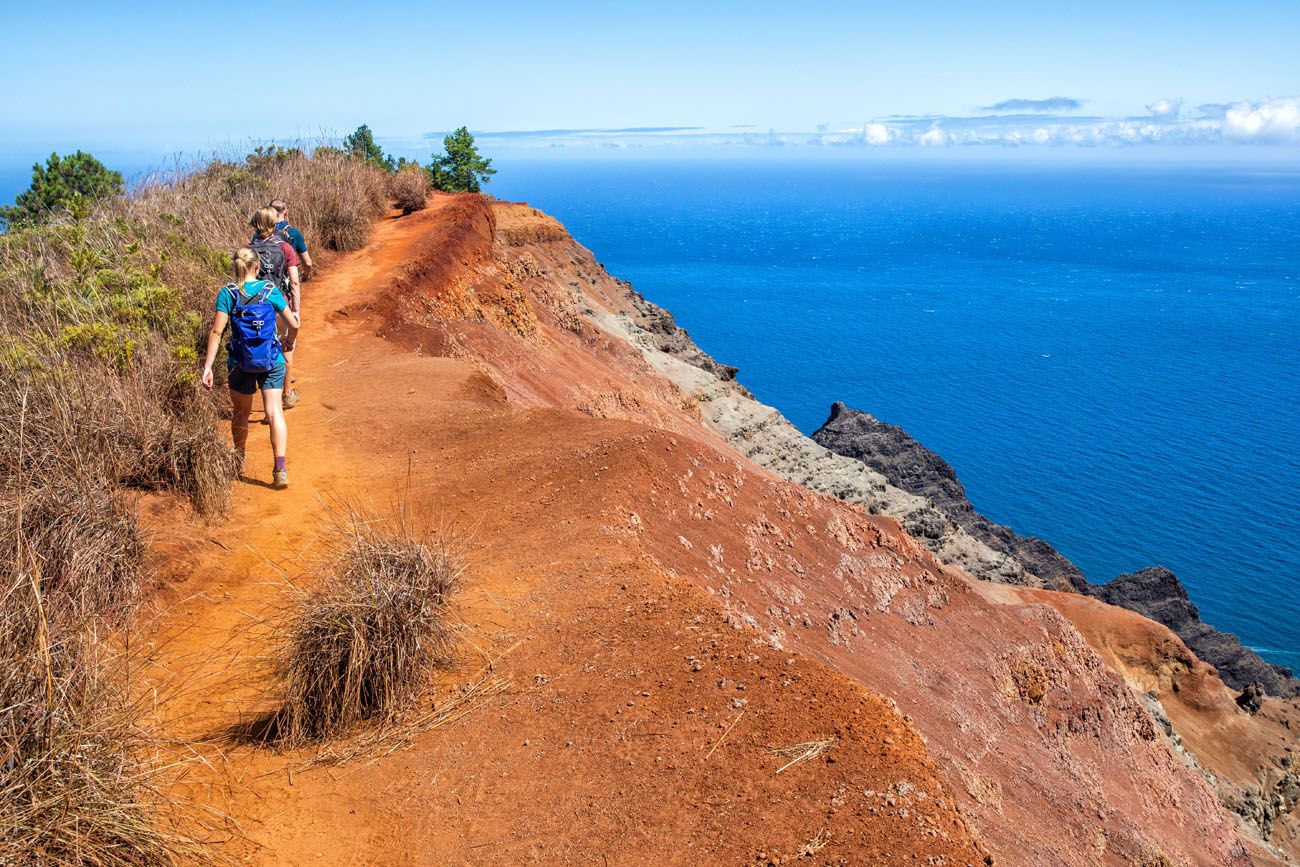 Nua'lolo Trail Photo