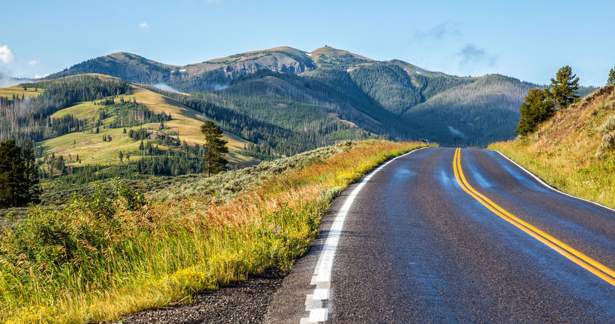 Featured image for “Grand Teton, Yellowstone and Glacier National Parks: 10 Day Road Trip Itinerary”