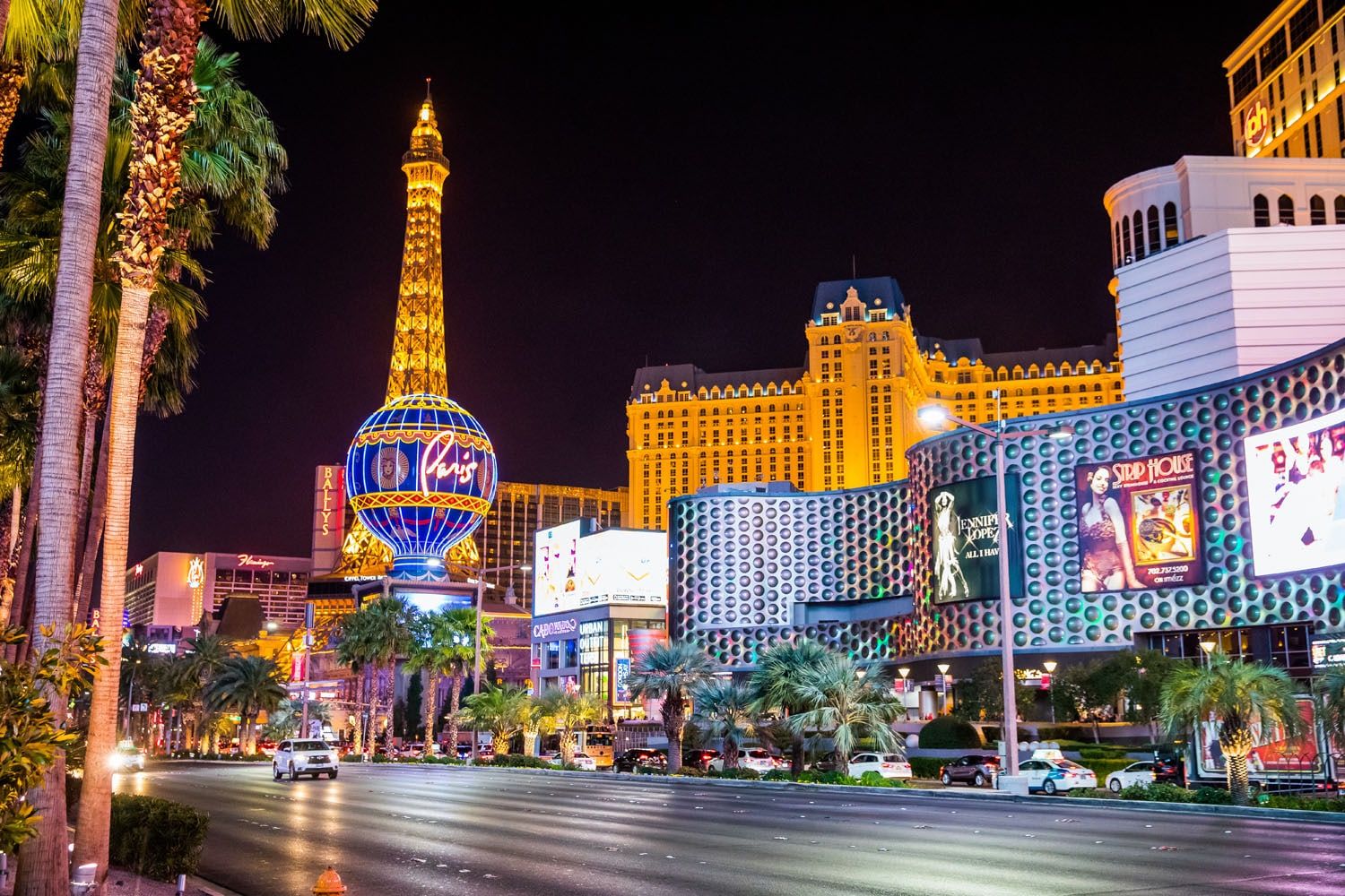 Las Vegas Boulevard at Night best things to do in Las Vegas