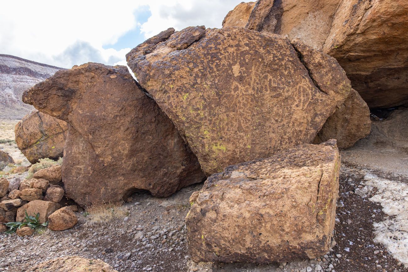 Petroglyphs Mojave National Preserve
