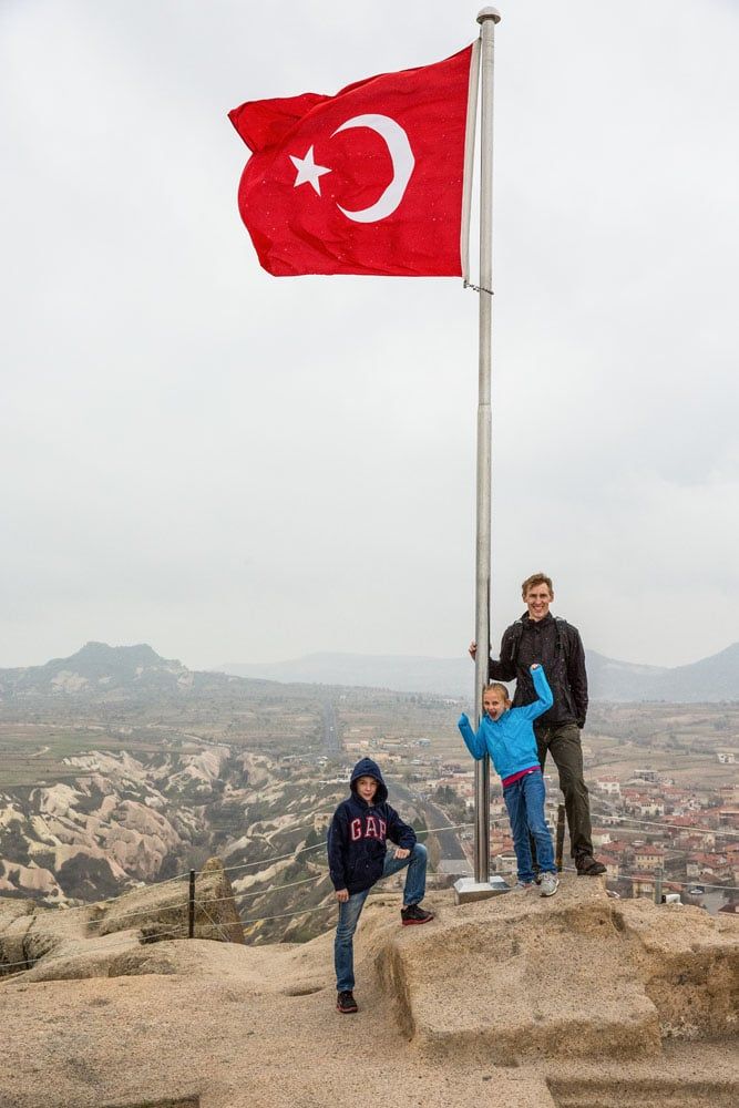 Tyler Kara Tim Cappadocia