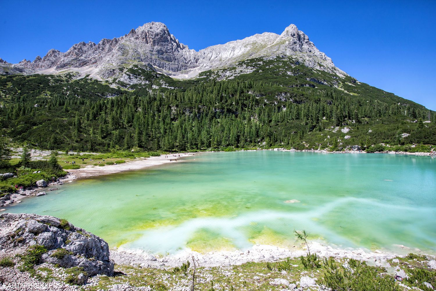 Lago Sorapis Photo