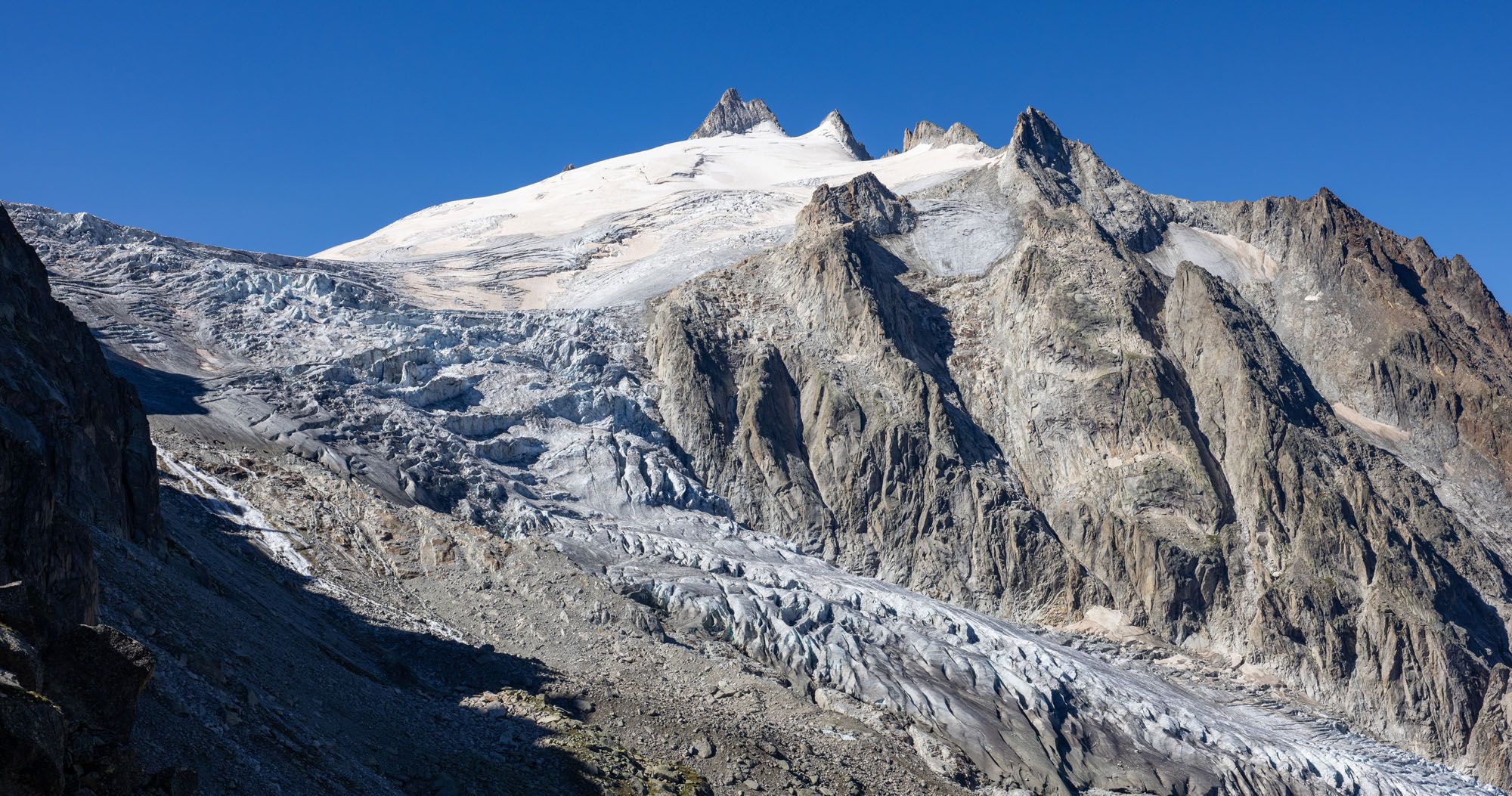 Featured image for “Walker’s Haute Route Stage 3: Trient to Fenêtre d’Arpette to Champex-Lac”