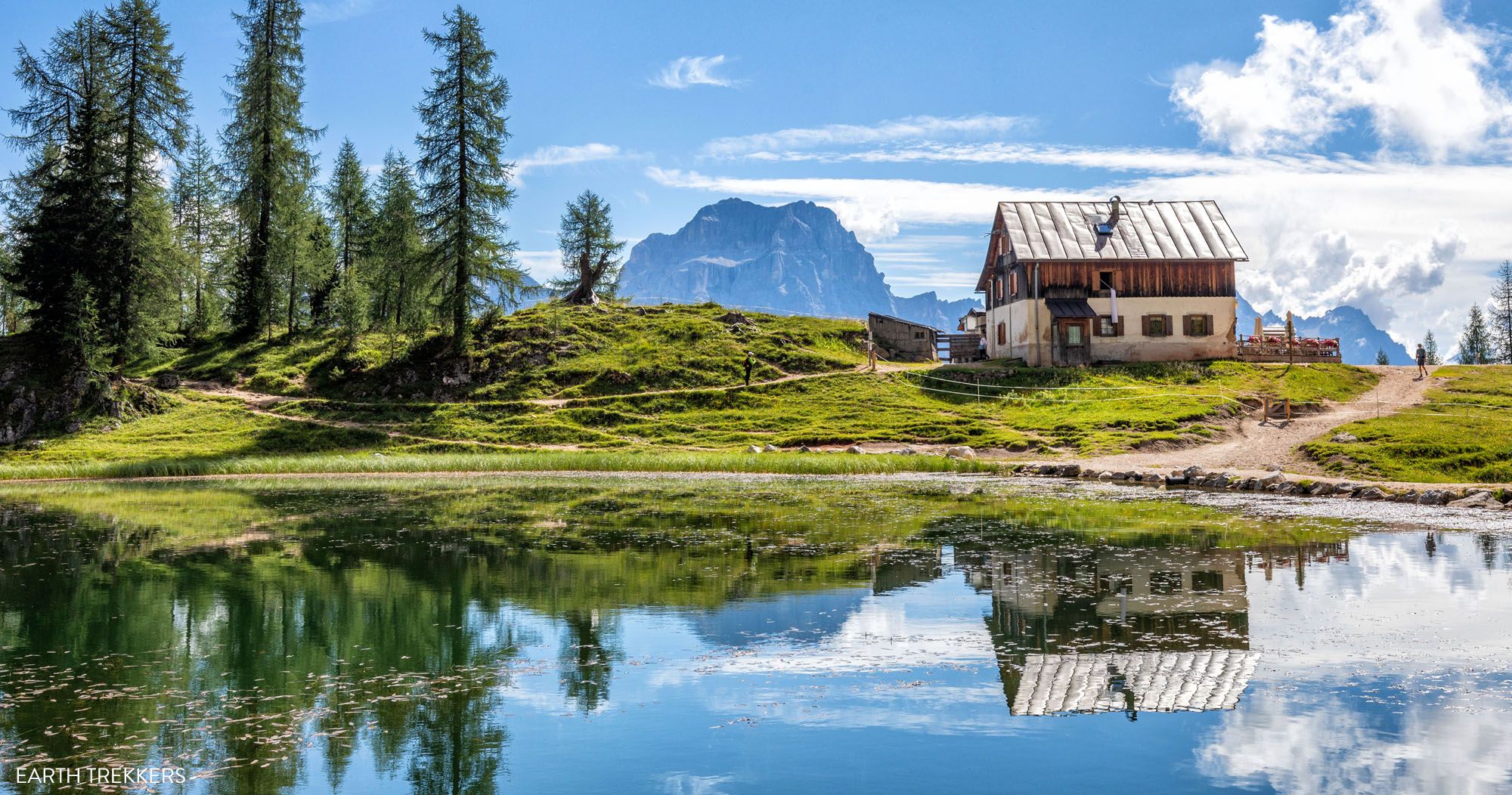 Featured image for “Croda da Lago Circuit Hike (+ Lago Federa & Forcella Ambrizzola)”