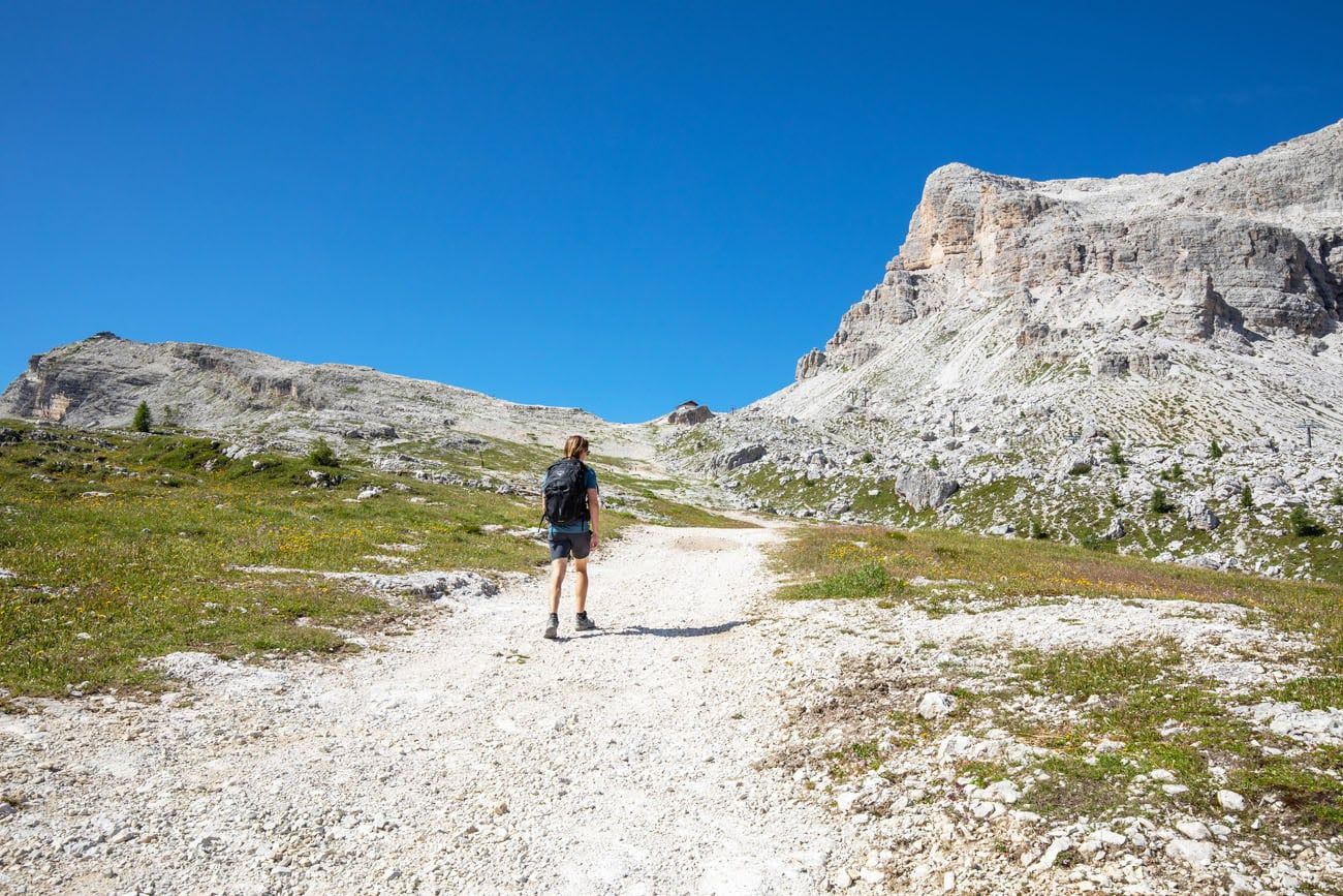 Trail to Rifugio Averau