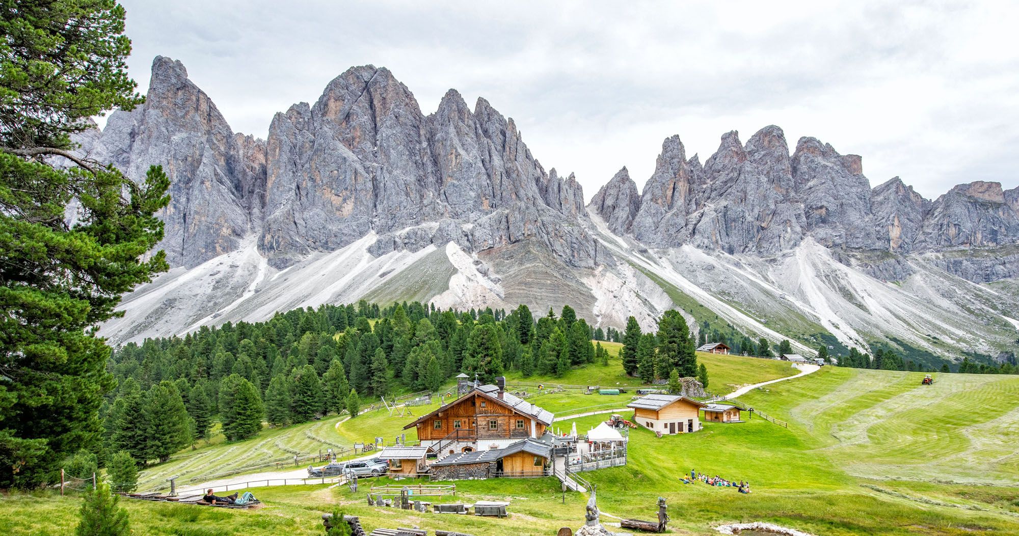 Featured image for “How to Hike the Adolf Munkel Weg to Geisler Alm”