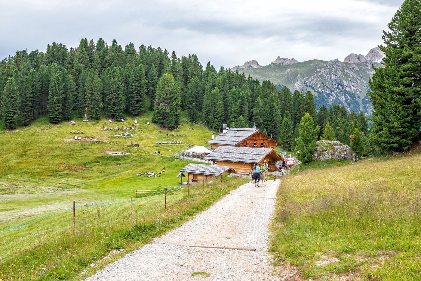 Path to Geisler Alm