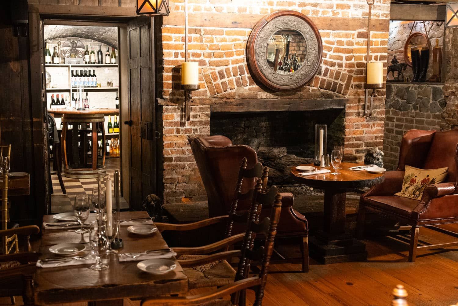 Planters Tavern Savannah | Best Restaurants in Savannah