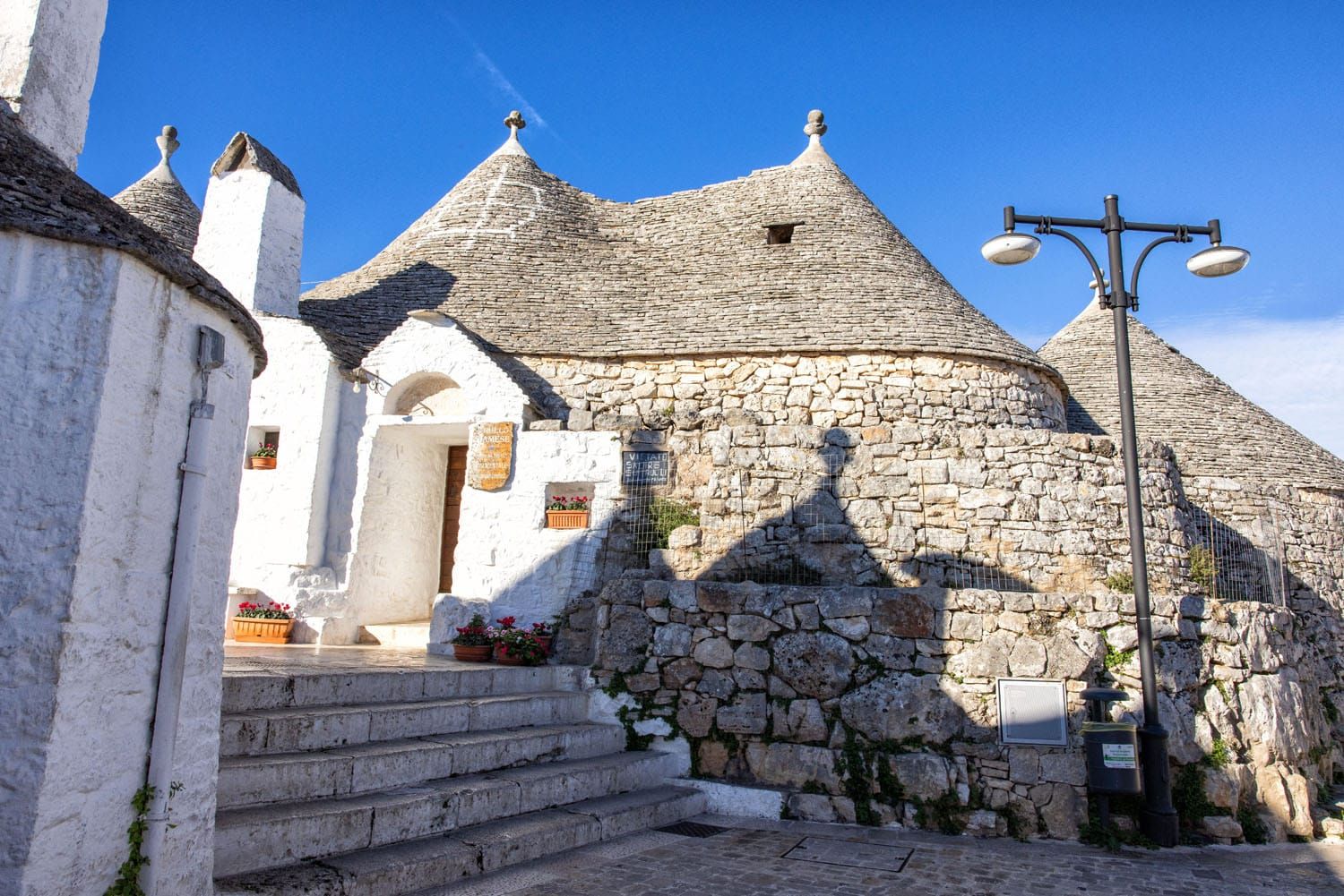 Trullo Siamese