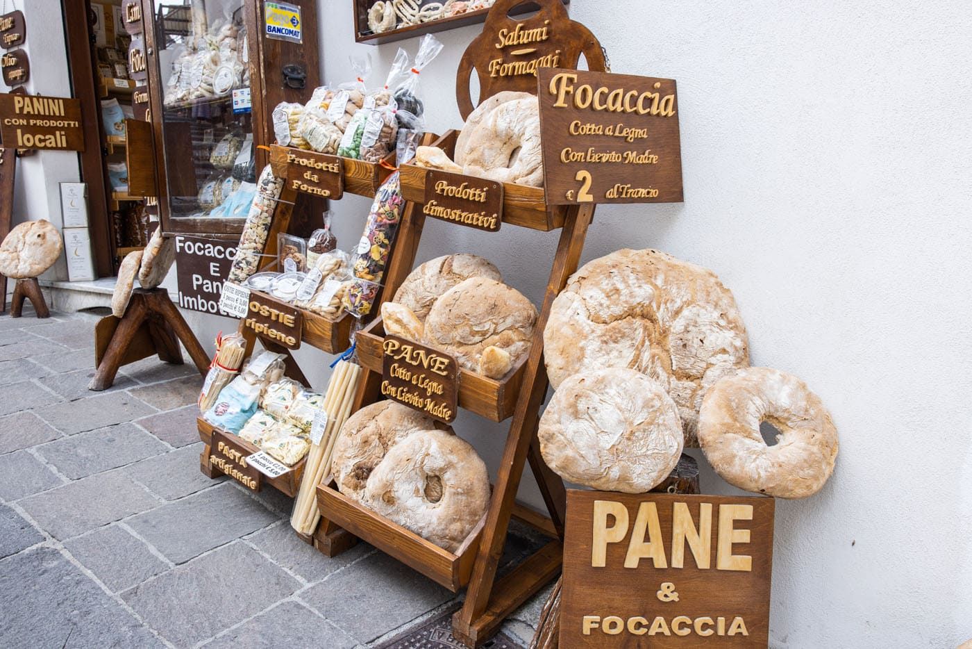 Focaccia | Things to Do in the Gargano