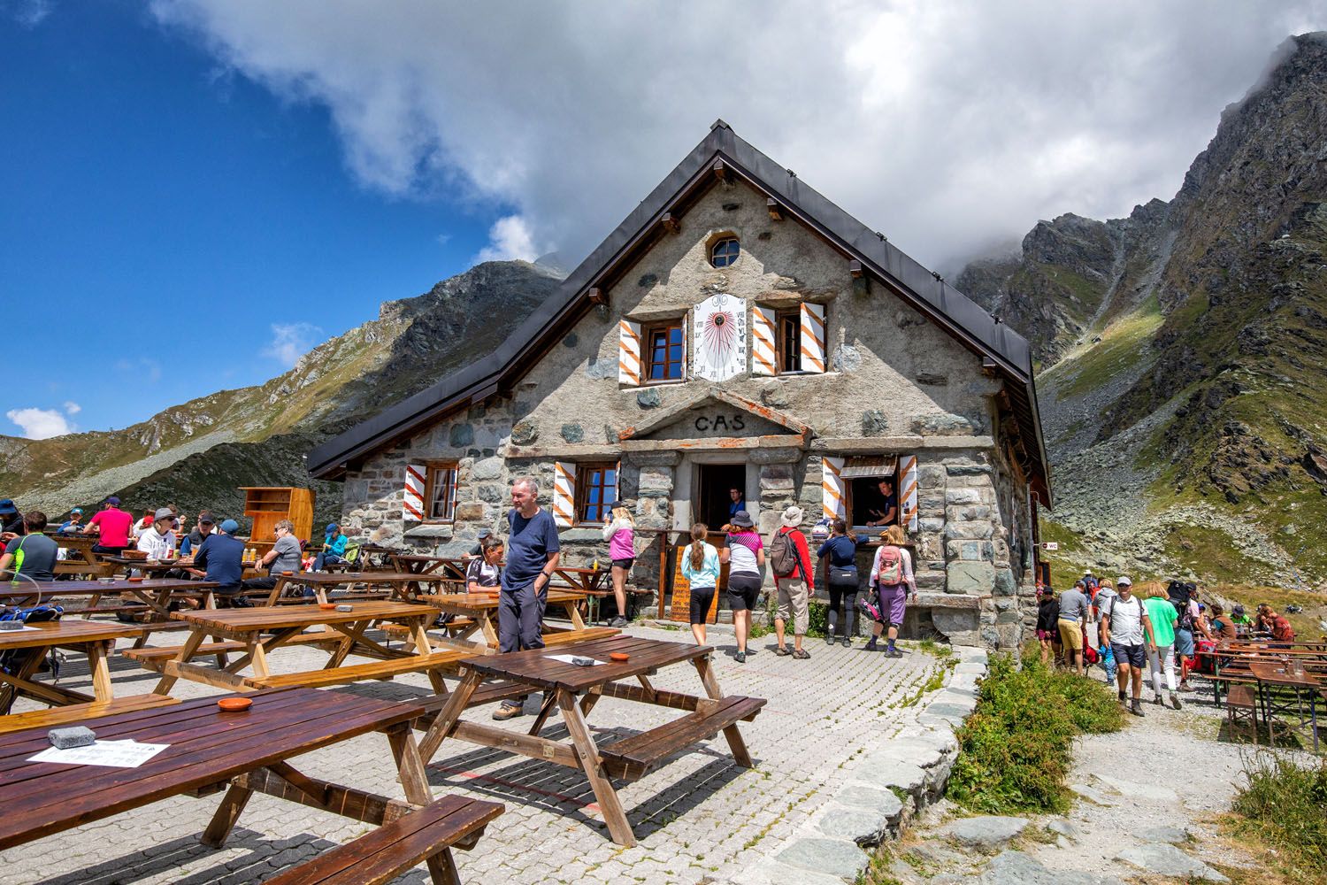 Cabane du Mont Fort