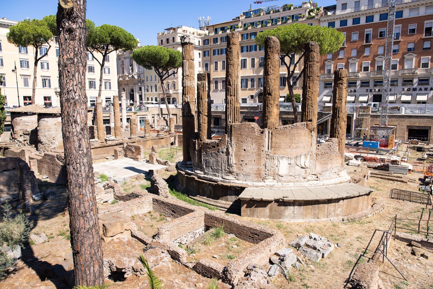 Largo di Torre Argentina