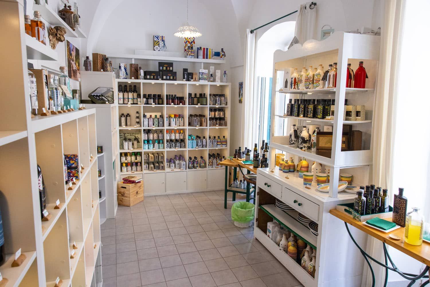 Ostuni Shop