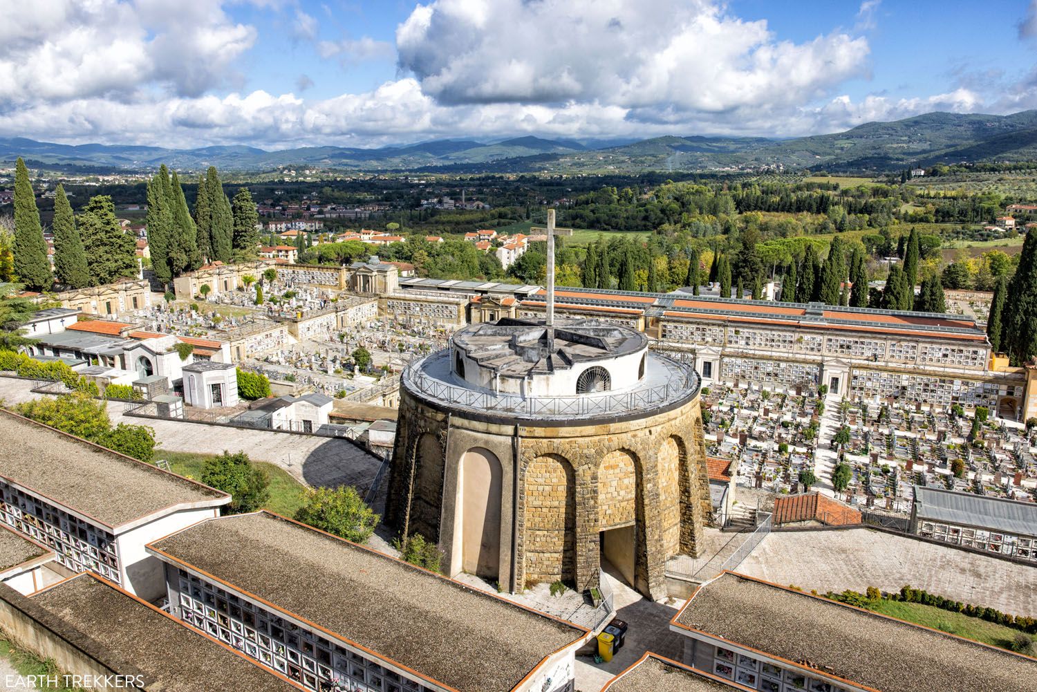 Arezzo Cemetery Photo