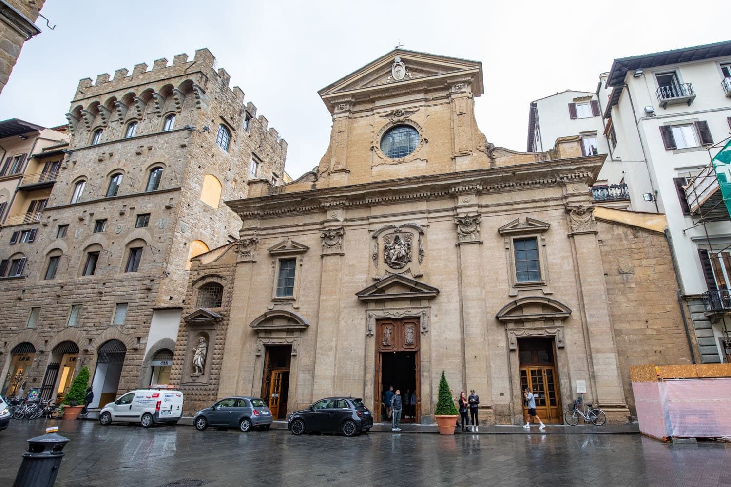 Basilica di Santa Trinita