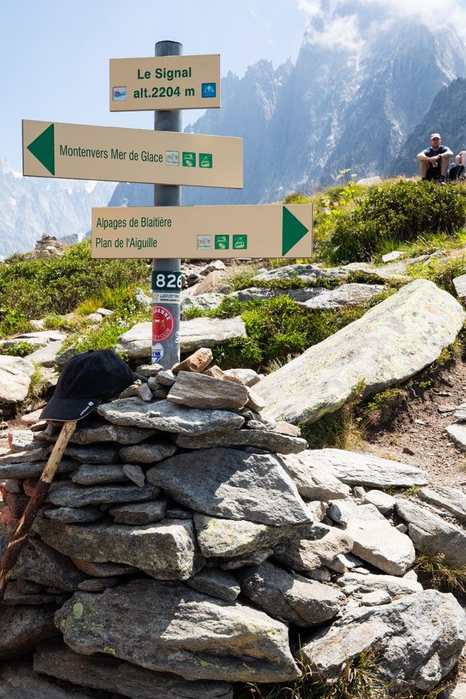 Le Signal Trail Sign | Grand Balcon Nord Hike