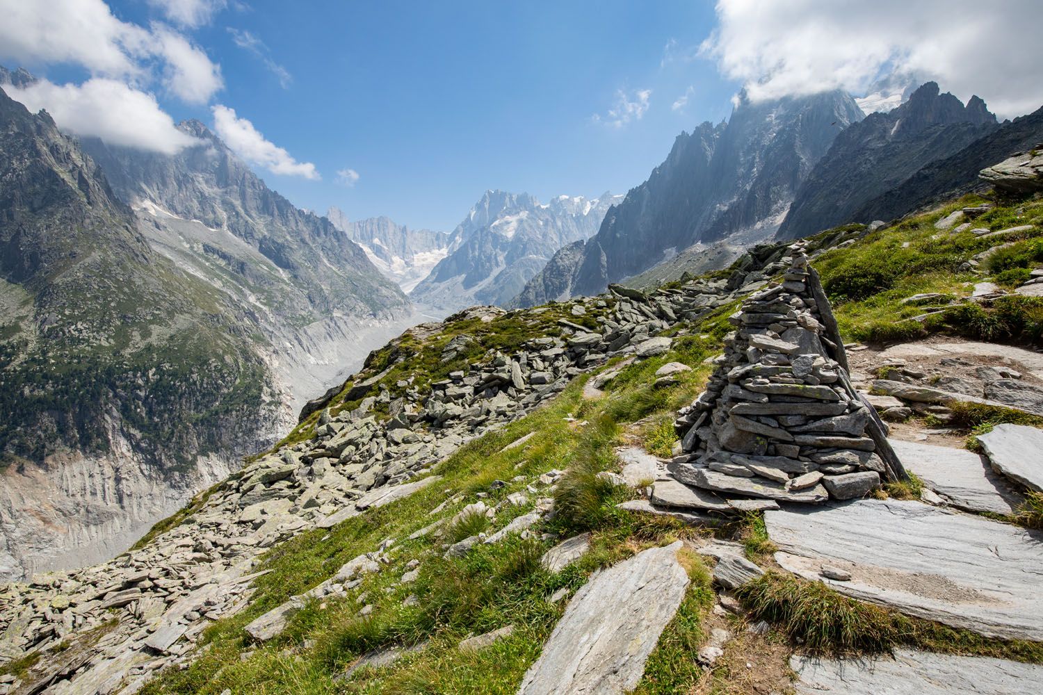 Le Signal | Grand Balcon Nord Hike