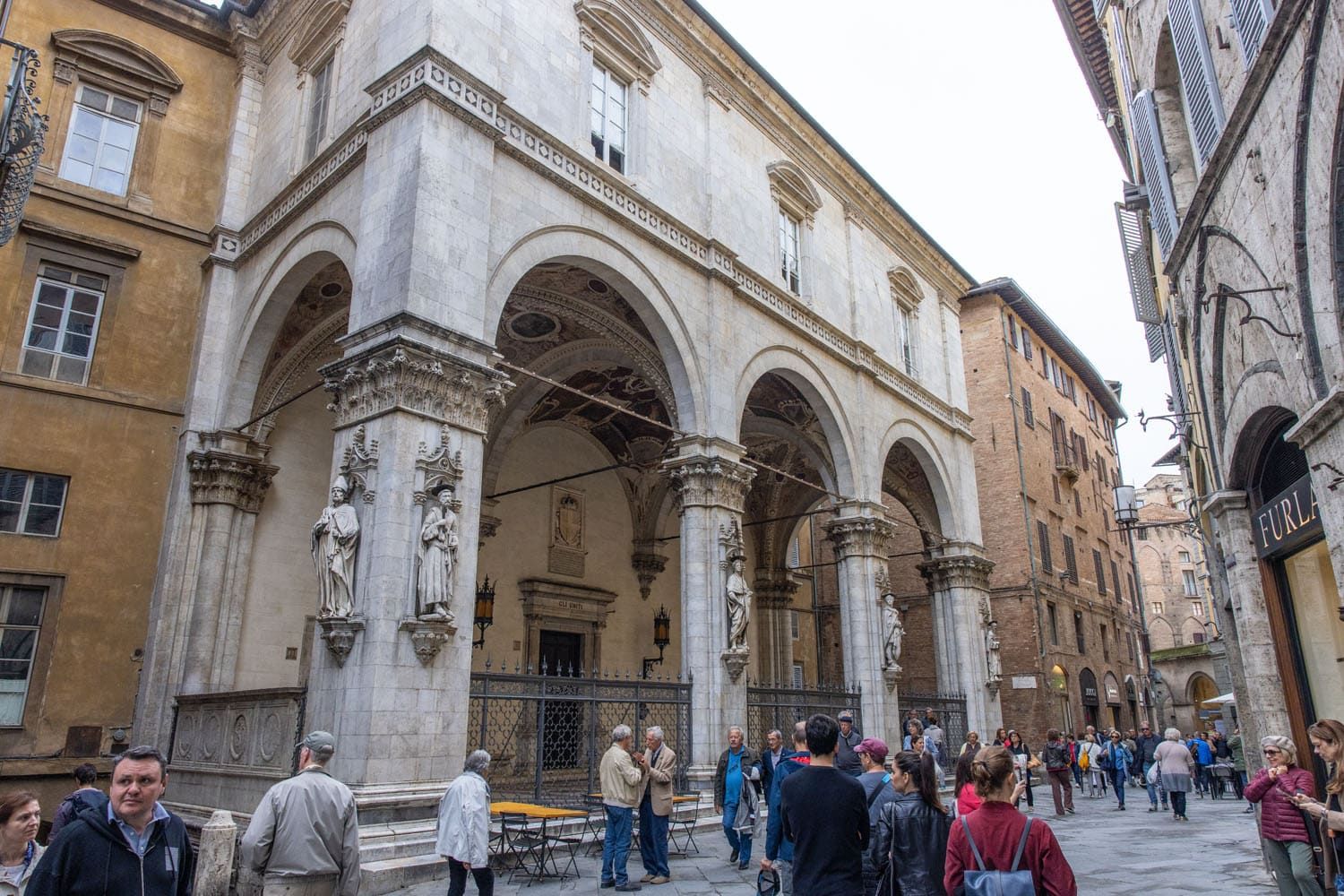 Loggia della Mercanzia