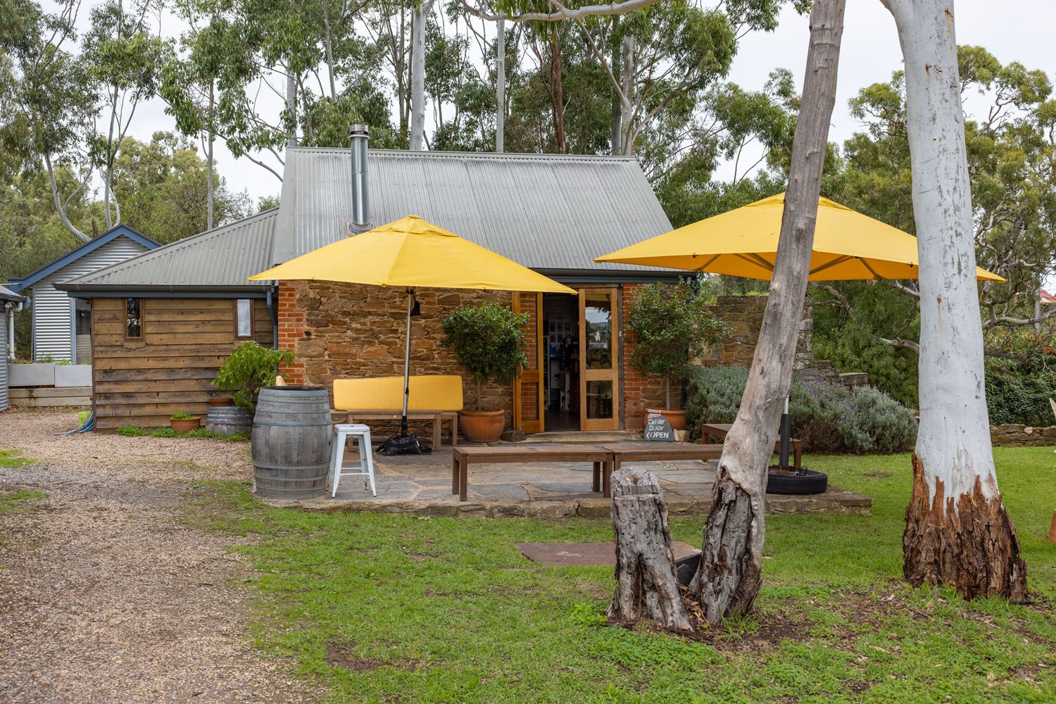 Battle of Bosworth Cellar Door | Wineries in McLaren Vale