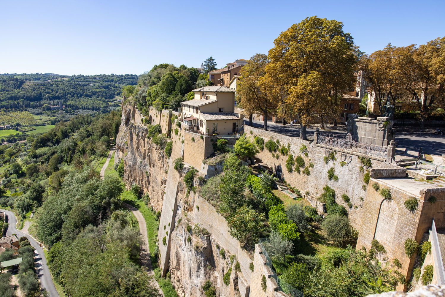 Orvieto Walls