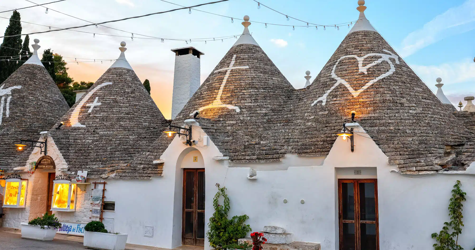 Alberobello Walking Tour