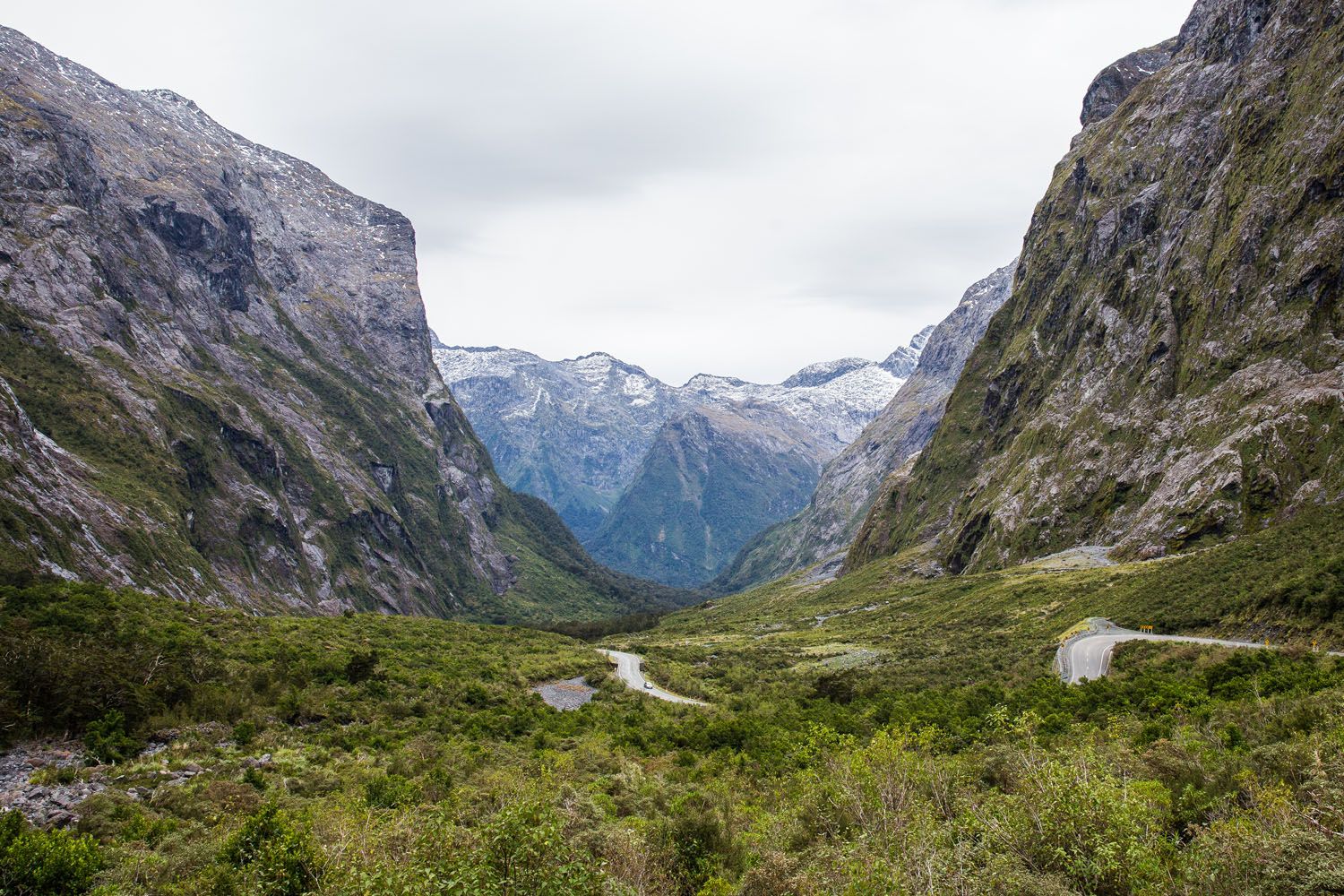 Milford Valley Lookout