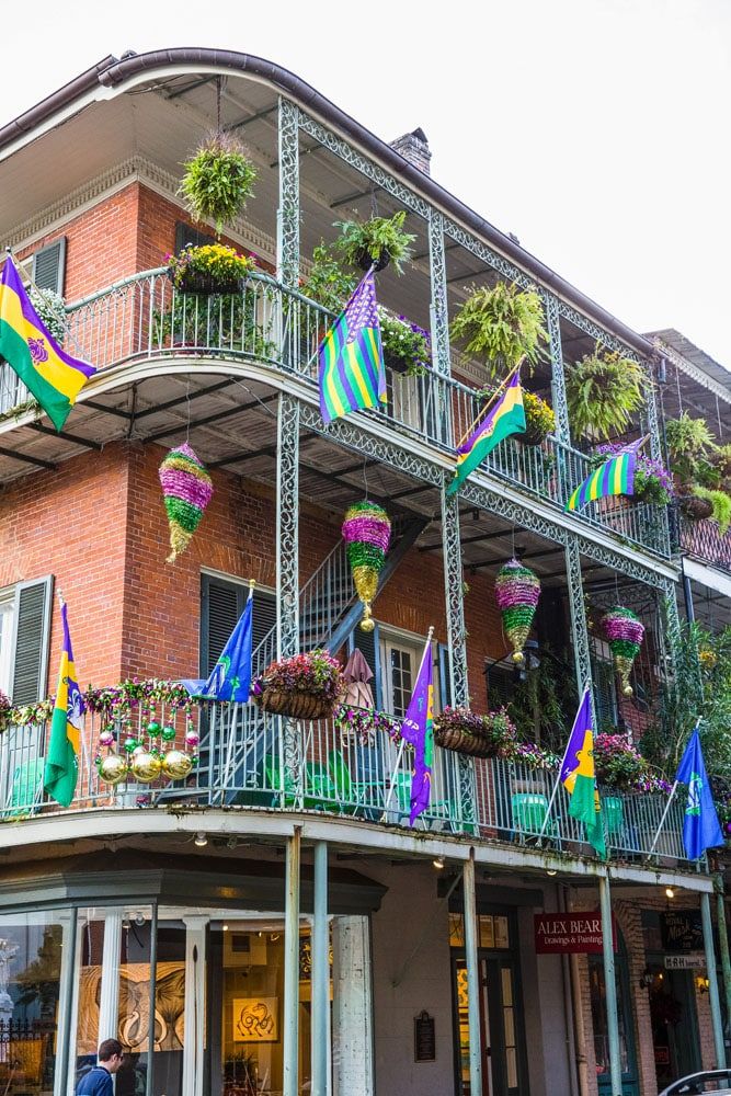 Mardi Gras Decorations