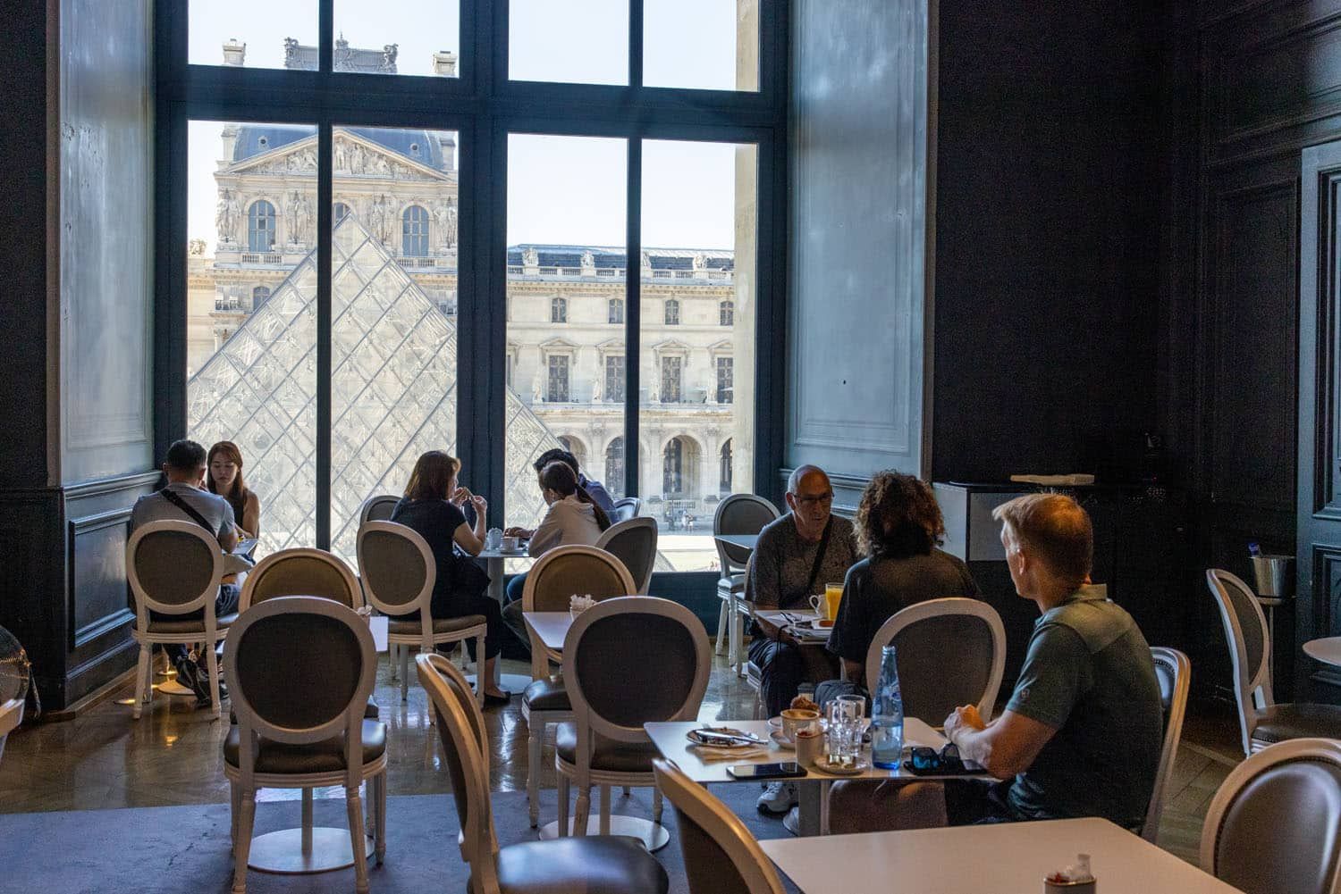 Angelinas Louvre