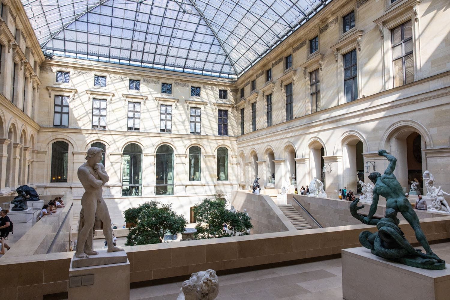 Cour Puget Louvre