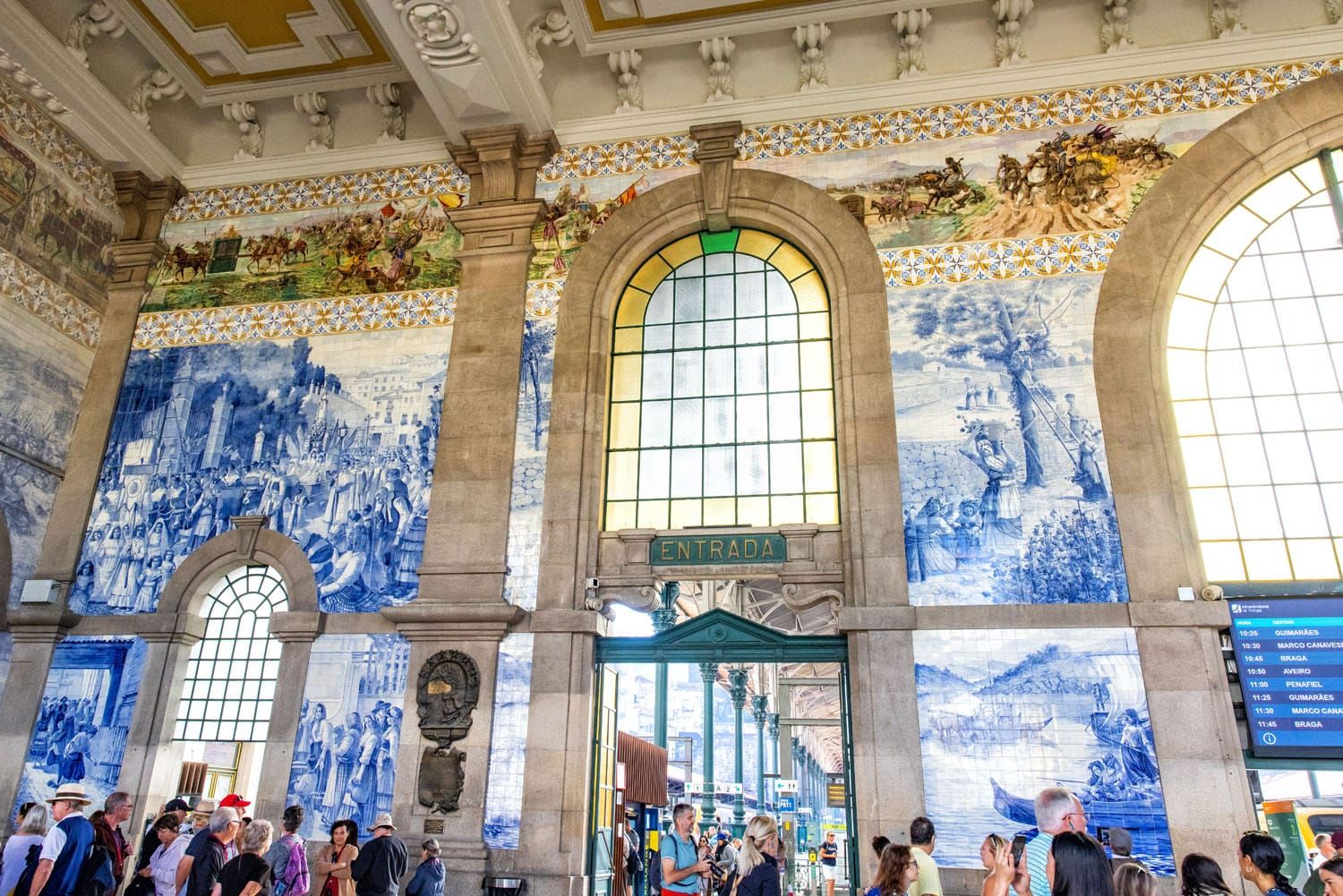 Sao Bento Railway Station | Best things to do in Porto