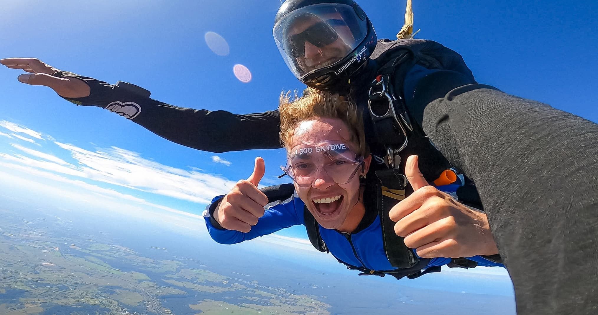 Featured image for “Skydiving in Sydney, Australia: What to Expect & Recommended Companies”