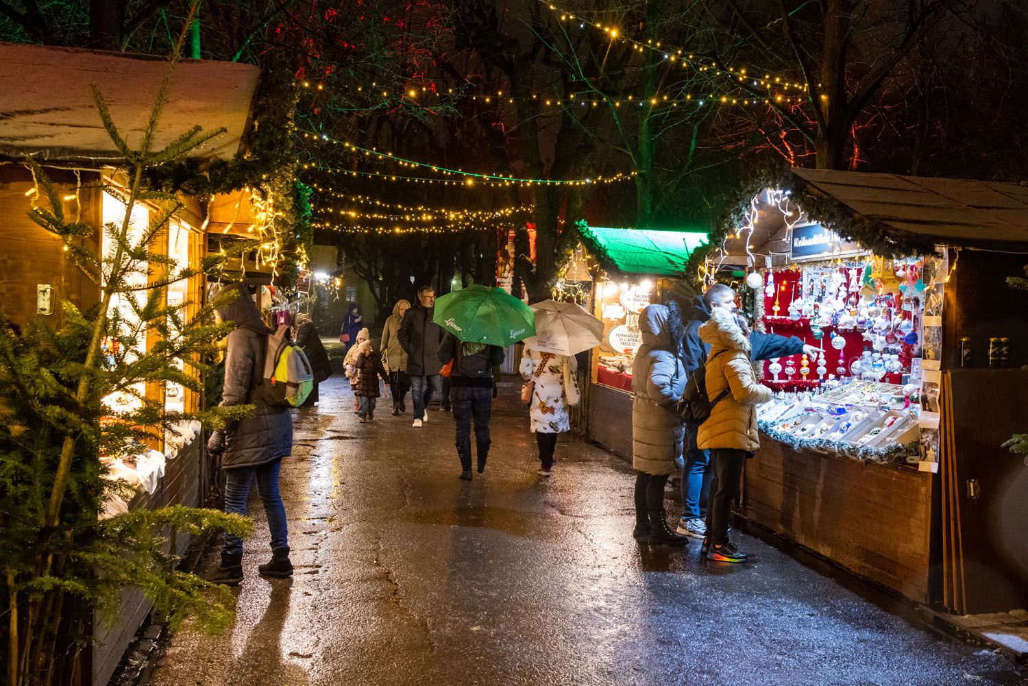 Christmas Village Campus University of Vienna