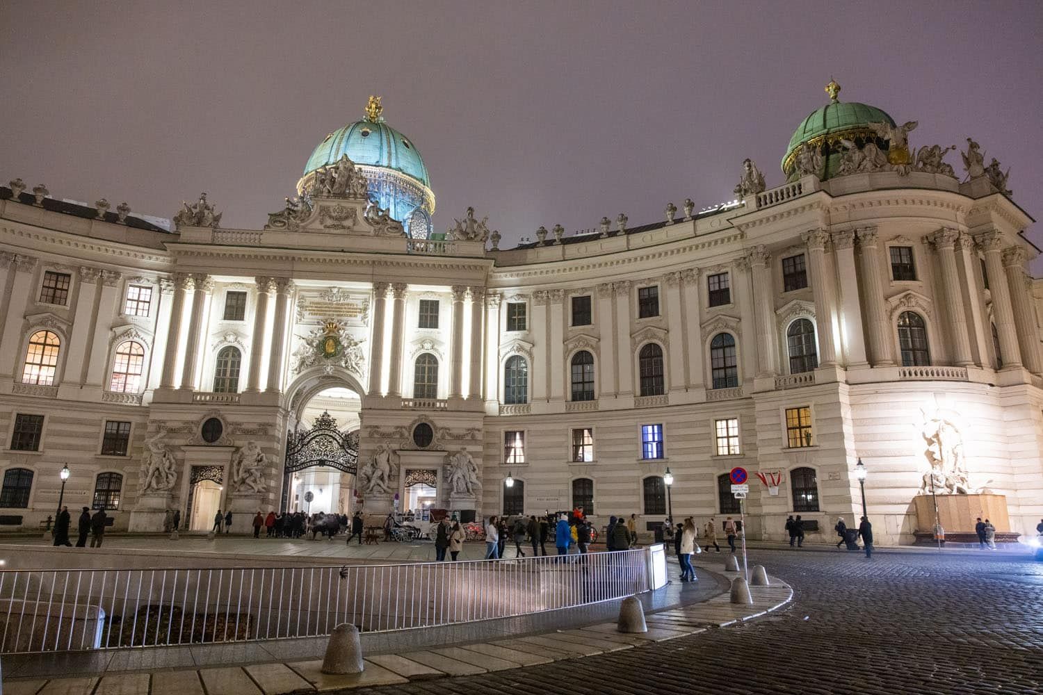 Michaelerplatz | Christmas in Vienna