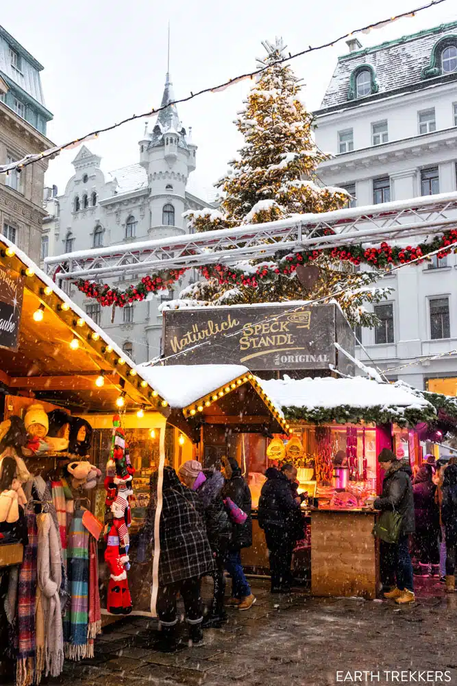 Weihnachtsmarkt am Hof Snow