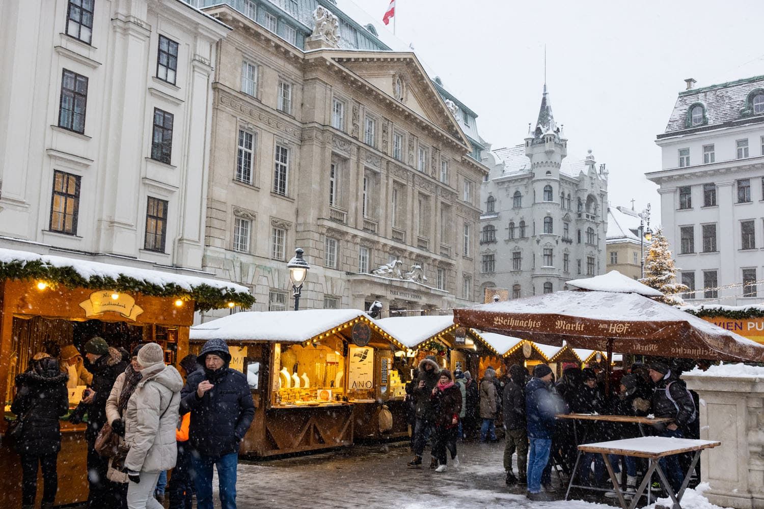 Weihnachtsmarkt am Hof Vienna