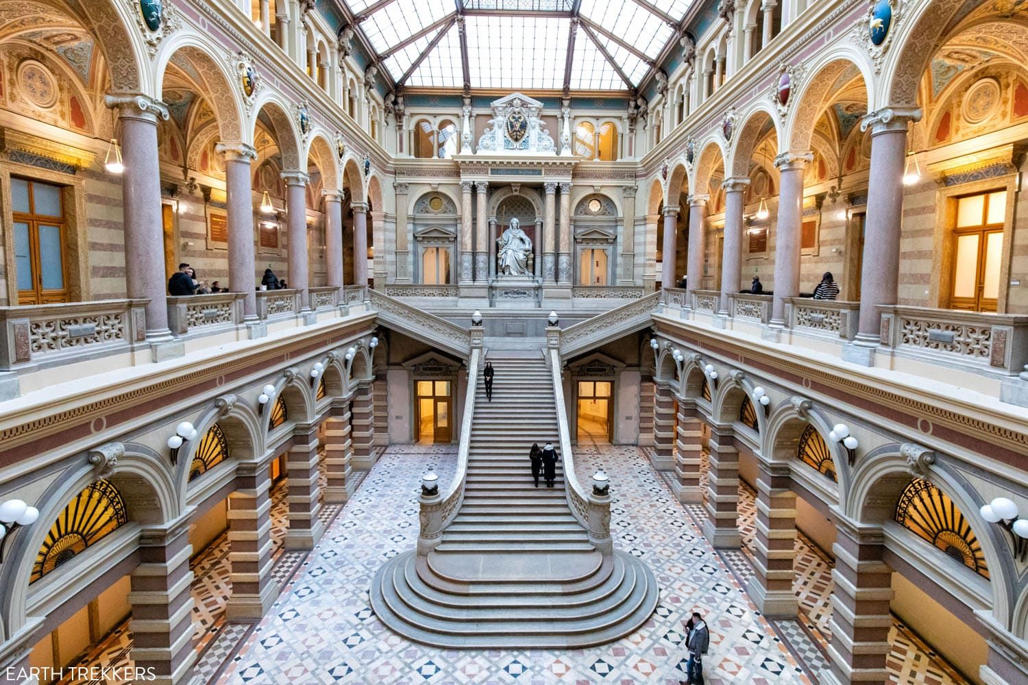 Palace of Justice Vienna | Best Things to Do in Vienna
