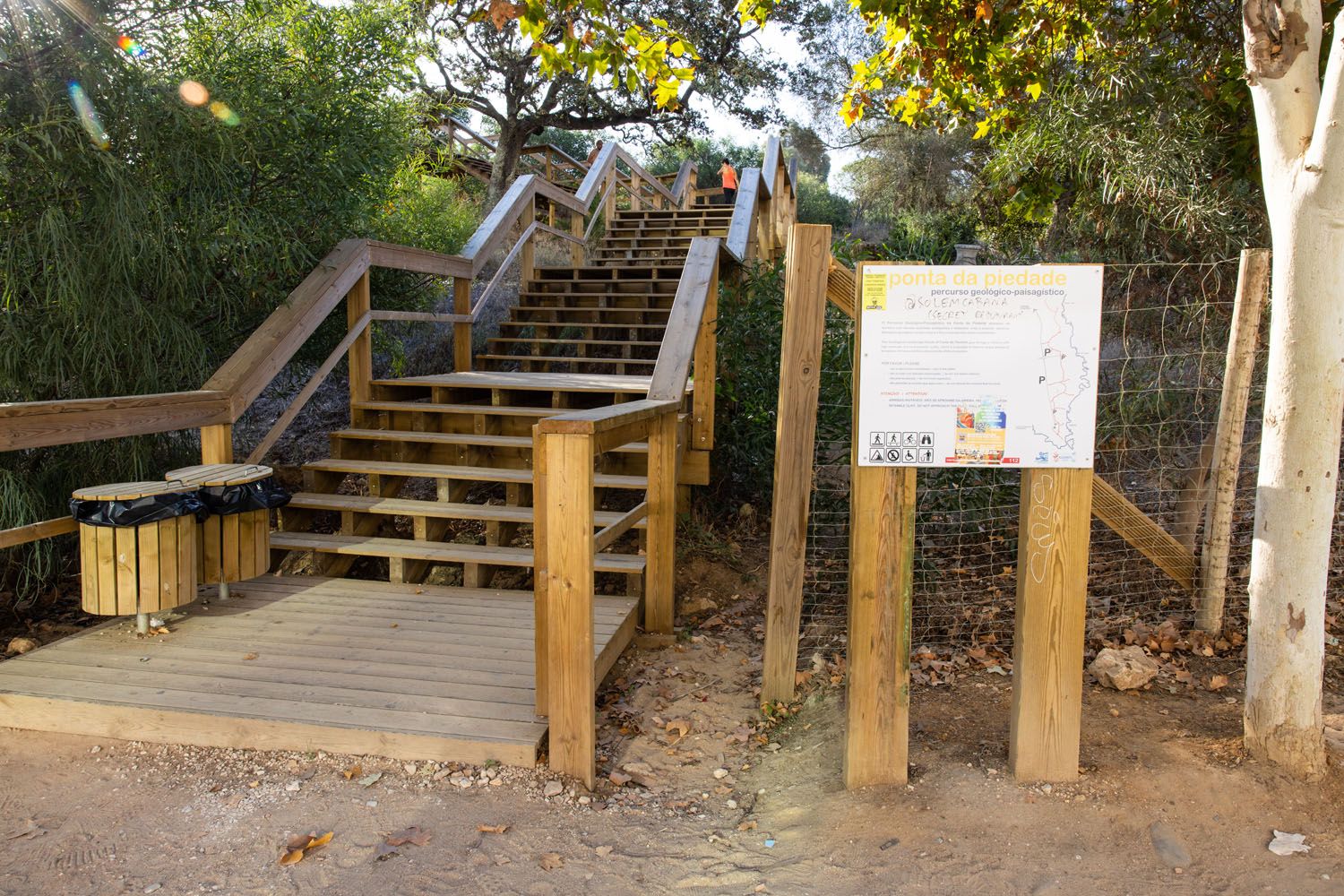 Ponta da Piedade Boardwalk Trail Start