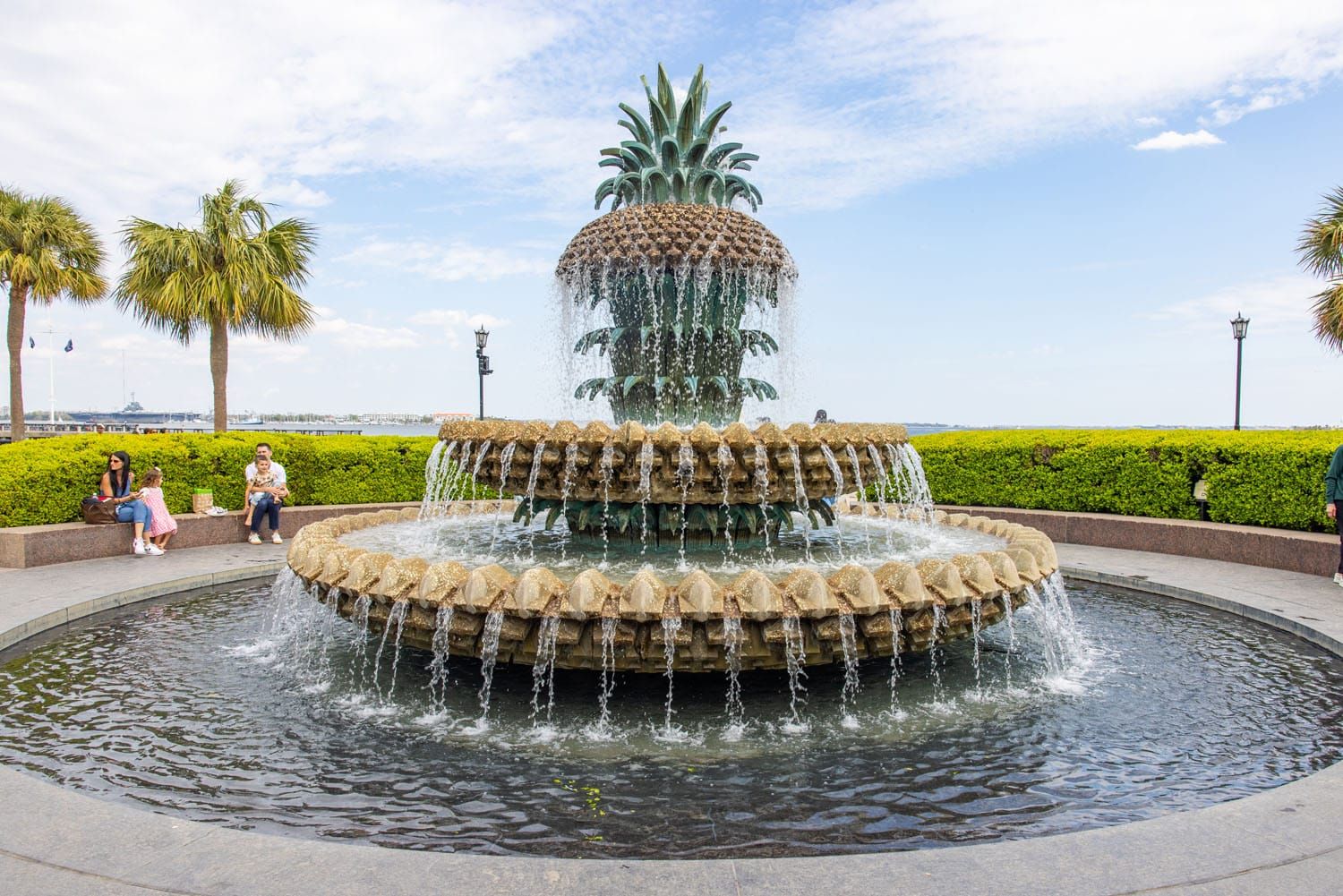 Pineapple Fountain Charleston | Best Things to Do in Charleston