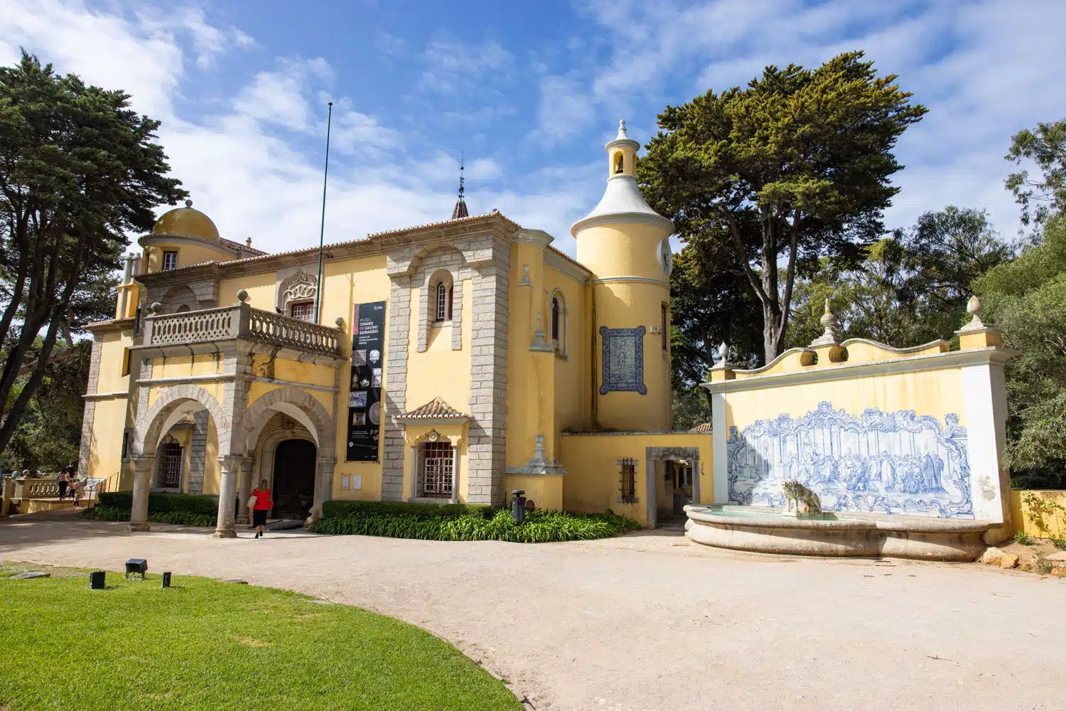 Palace of the Counts of Castro Guimarães | Best things to do in Cascais
