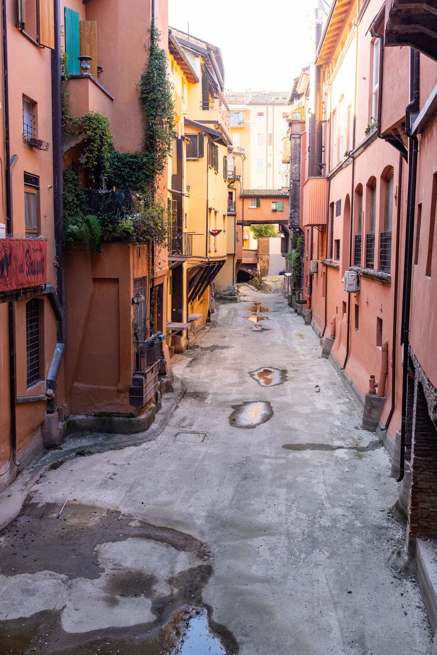 20 Best Things to Do in Bologna, Italy (2026 Guide)