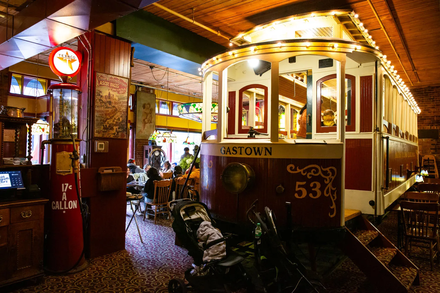 Gastown Restaurant