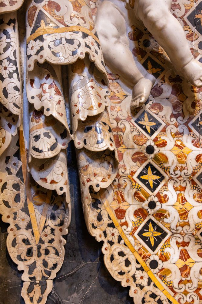 Roana Chapel Marblework