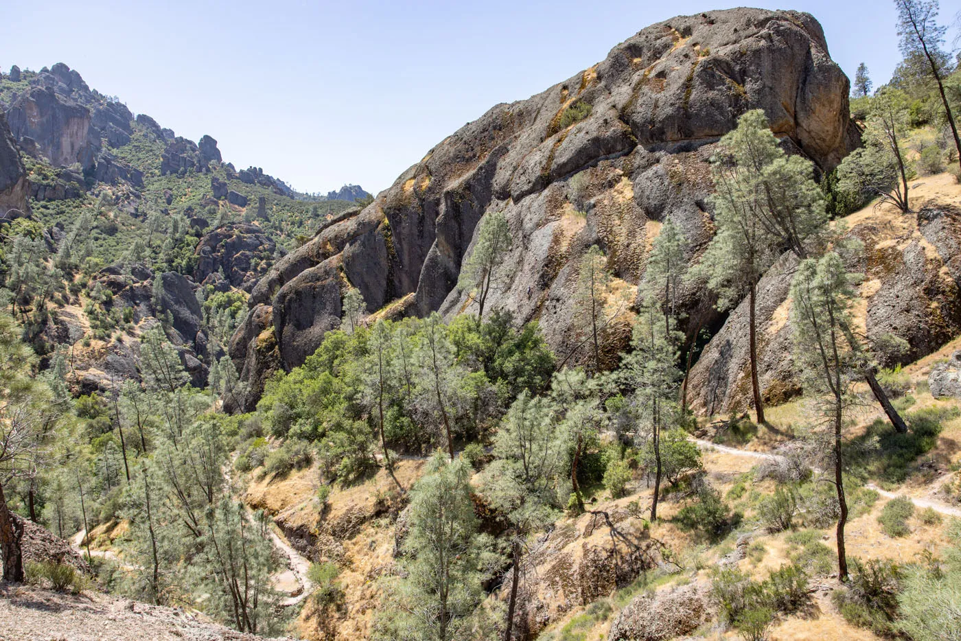 Balconies Cave Hike